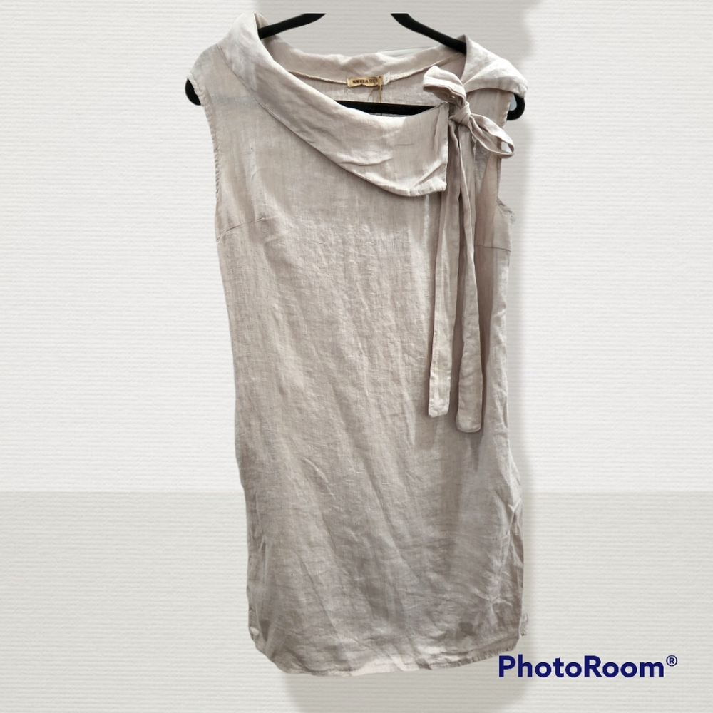 Klasiks linen light khaki dress open neck, pockets, size medium